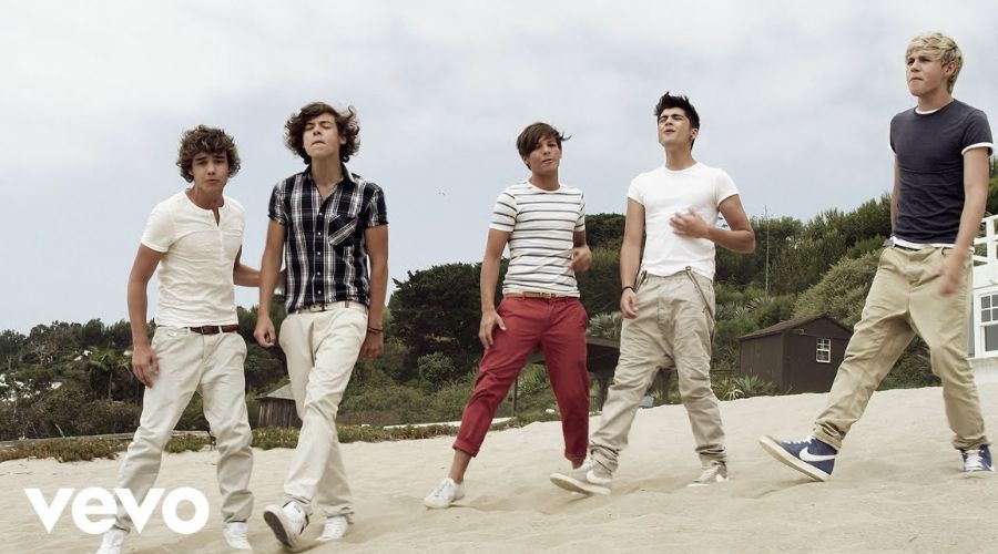 What Makes You Beautiful Lyrics - One Direction