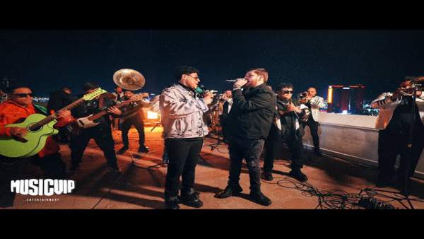 Falsas Amistades Lyrics - Grupo Firme