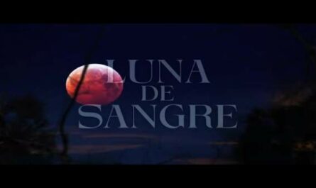 Luna de sangre Lyrics (English Translation) - Mägo de Oz